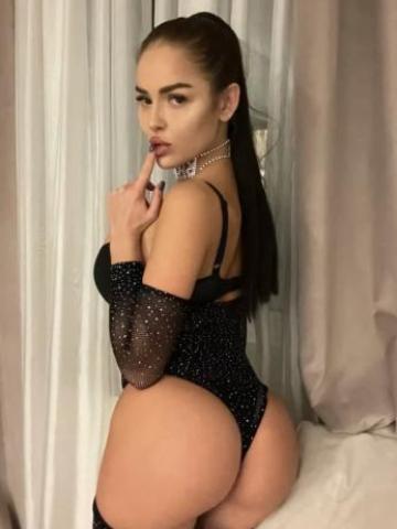 Алина